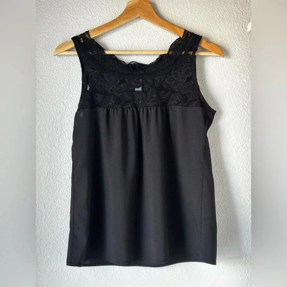 Lace Tank Sleeveless Black Work Blouse - Picture 4 of 5